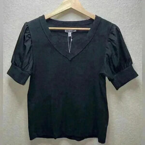 Steve Madden Ribbed V Neck with Puffed Sleeve Top Large